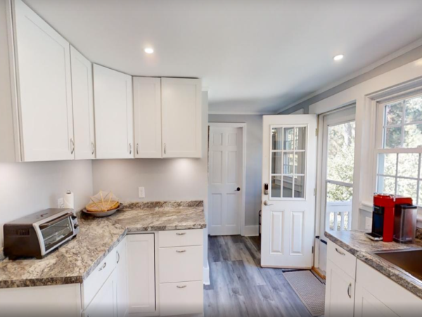 Spacious 9-Bedroom Family Home Near Red river Beach - Perfect for Your Vacation